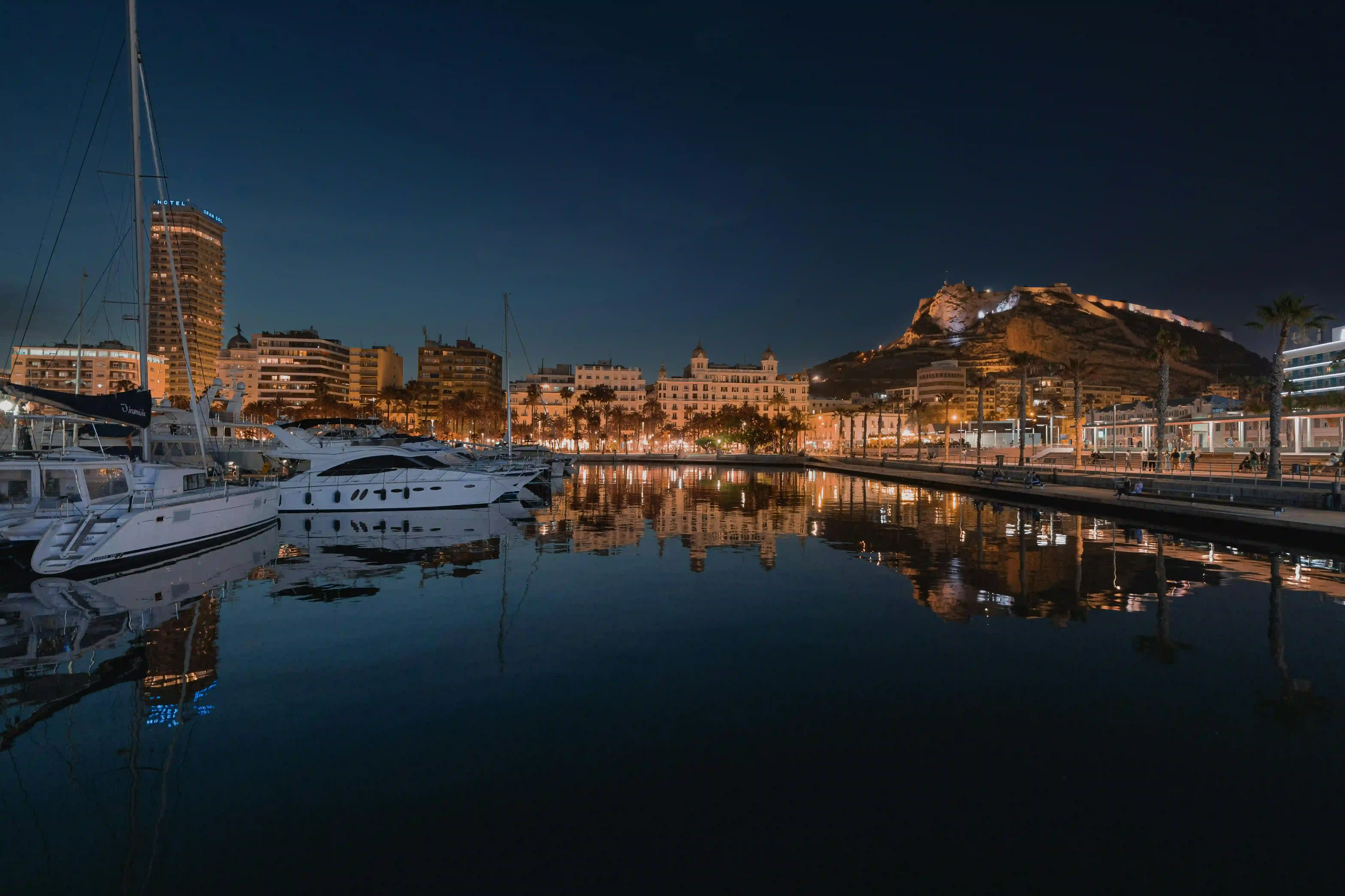 Alicante — Leben und Alltag